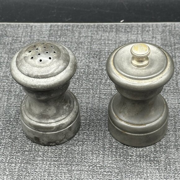 Vintage Pewter Salt & Pepper Shaker Set Empire Pewter Made in Italy Mill Set - Picture 2 of 9